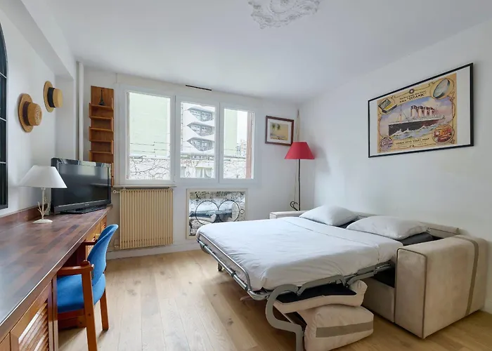 Quiet Metro Line 13 Pernety And Line 4 Alesia Montparnasse Nearby Apartman Párizs