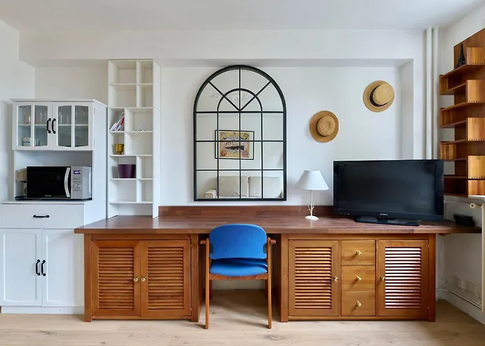 Quiet Metro Line 13 Pernety And Line 4 Alesia Montparnasse Nearby Apartman *